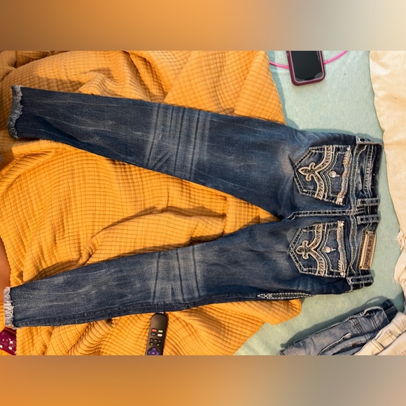ROCK REVIVAL CROPPED JEANS SIZE 28 - Picture 4 of 4
